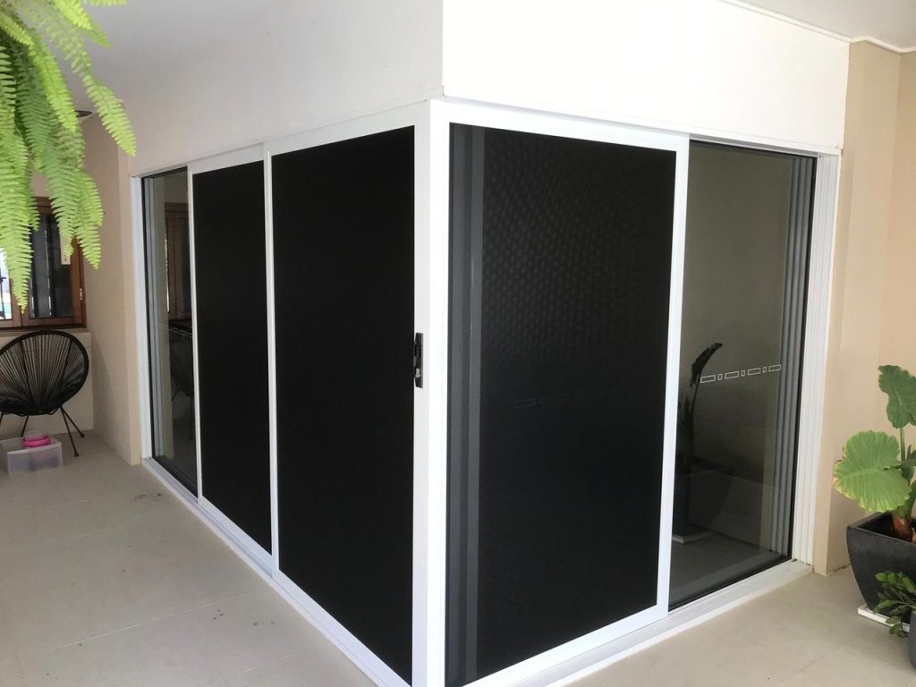 How to choose the right security screen